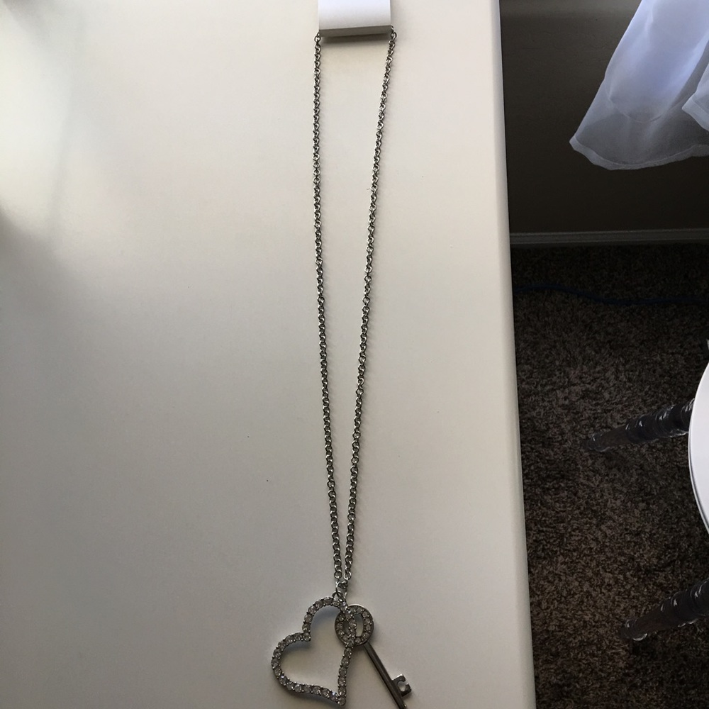 Forever 21 Key And Heart Necklace